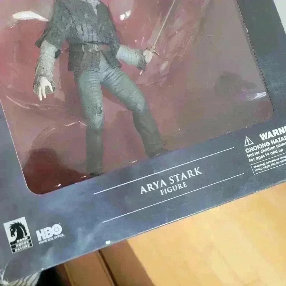 HBO Dark Horse Deluxe Game of Thrones Arya Stark Sword Collectible Figure New - Picture 5 of 11